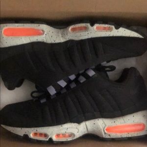 Air Max 95 EM “Honolulu”